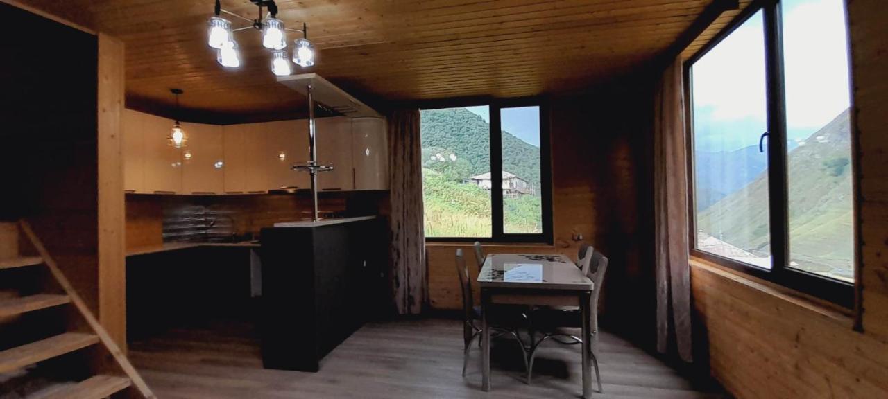 Alpine Night Ალპური Ღამე Hotel Juta Eksteriør billede