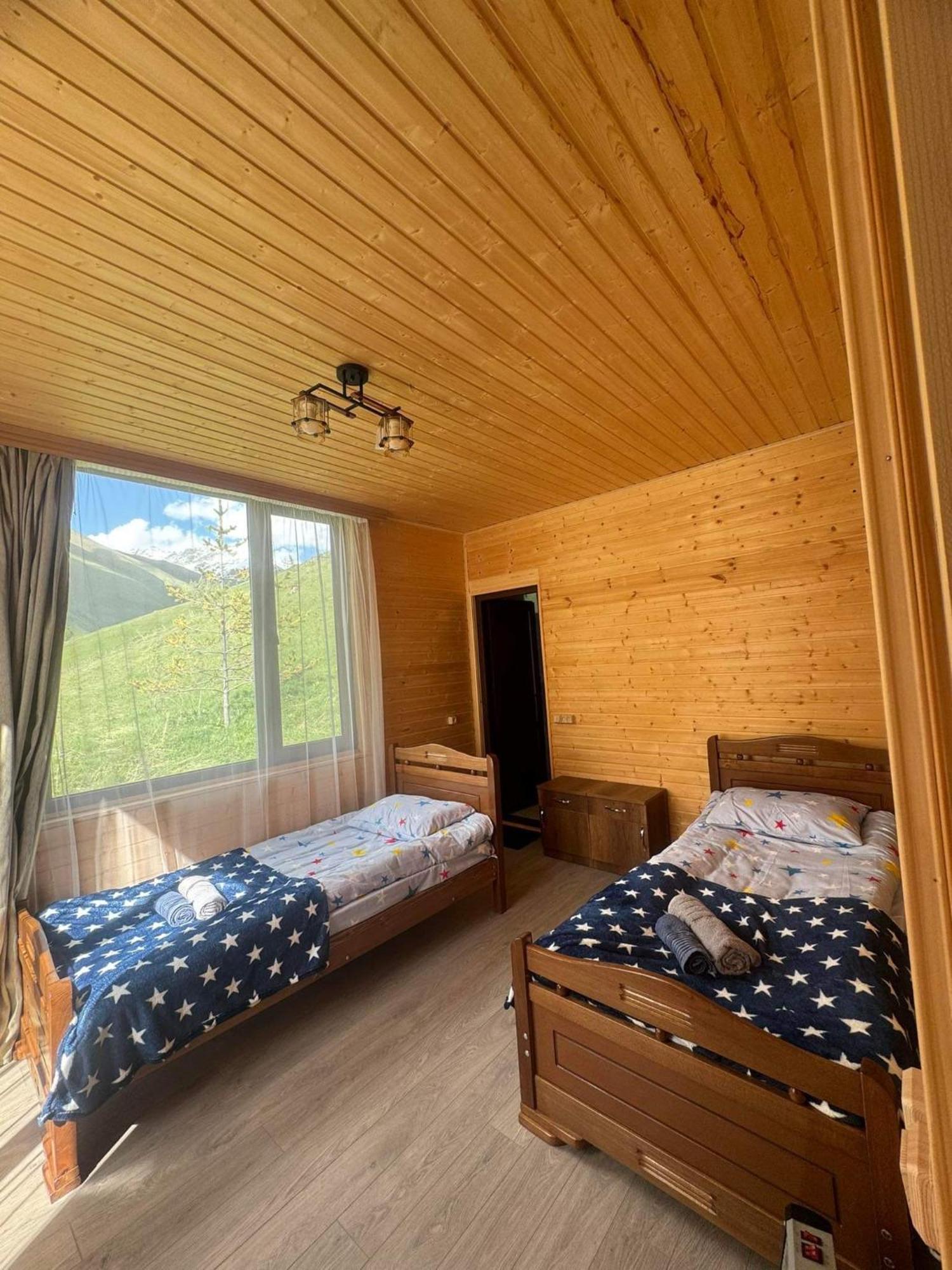 Alpine Night Ალპური Ღამე Hotel Juta Eksteriør billede